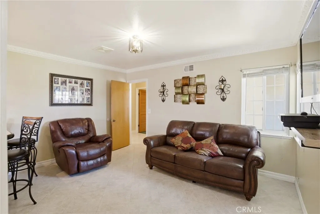 Additional image 47 of 5336 W Wisteria Pl, Santa Ana, CA 92704