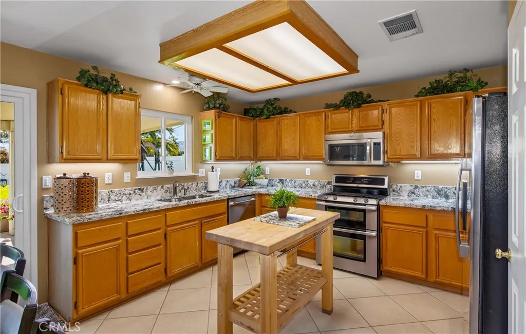 Additional image 52 of 1098 Silver Star Dr, Banning, CA 92220