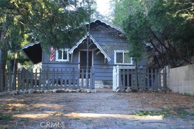 24155 Alpine Drive, Crestline, CA 92325