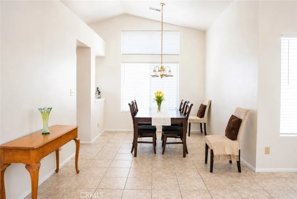 Additional image 34 of 37001 Zinnia Street, Palmdale, CA 93550