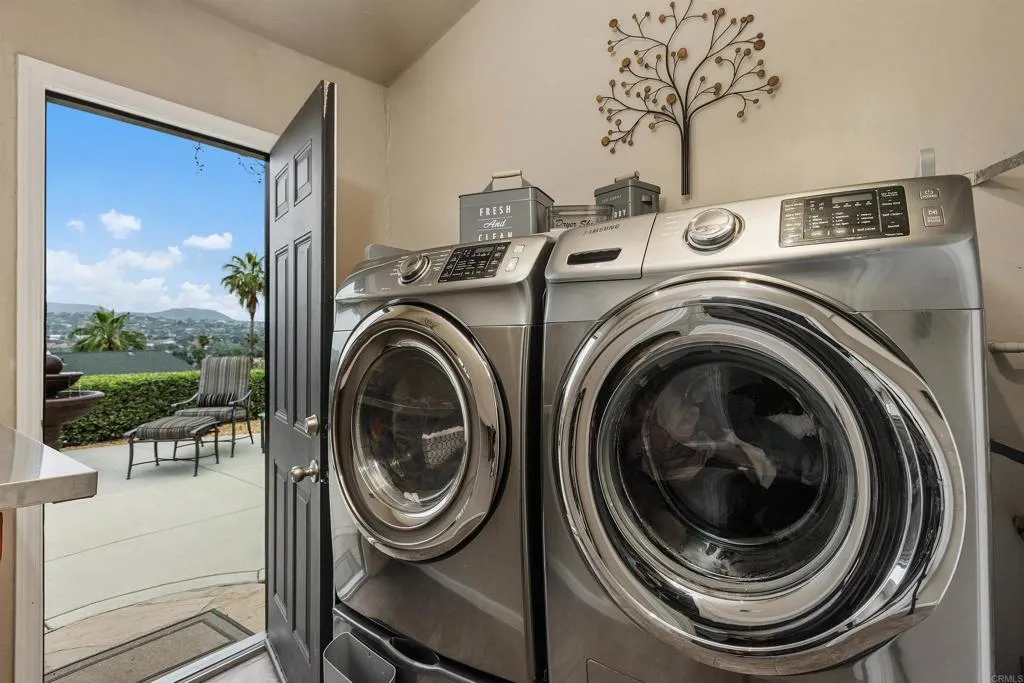 Additional image 22 of 220 Journeys End, Vista, CA 92083