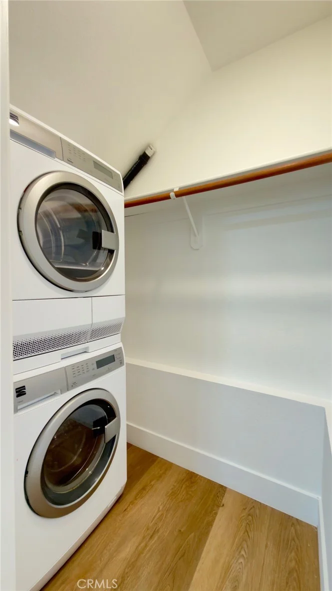 839 Hayworth Ave Unit 104, Los Angeles, CA 90046