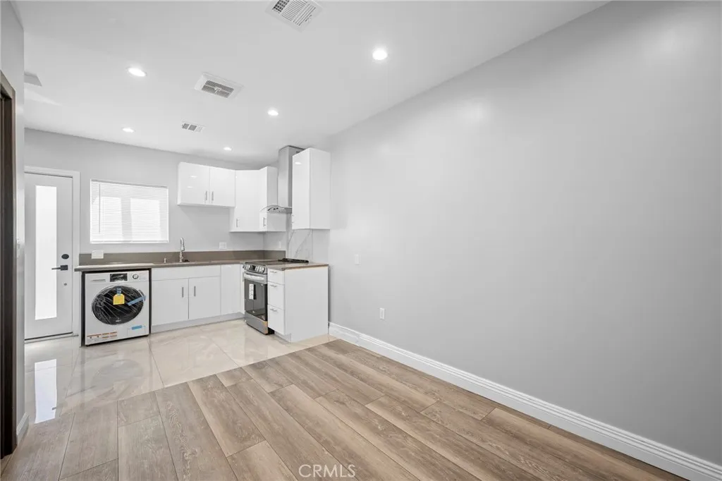 Additional image 6 of 13687 Bracken St, Arleta, CA 91331