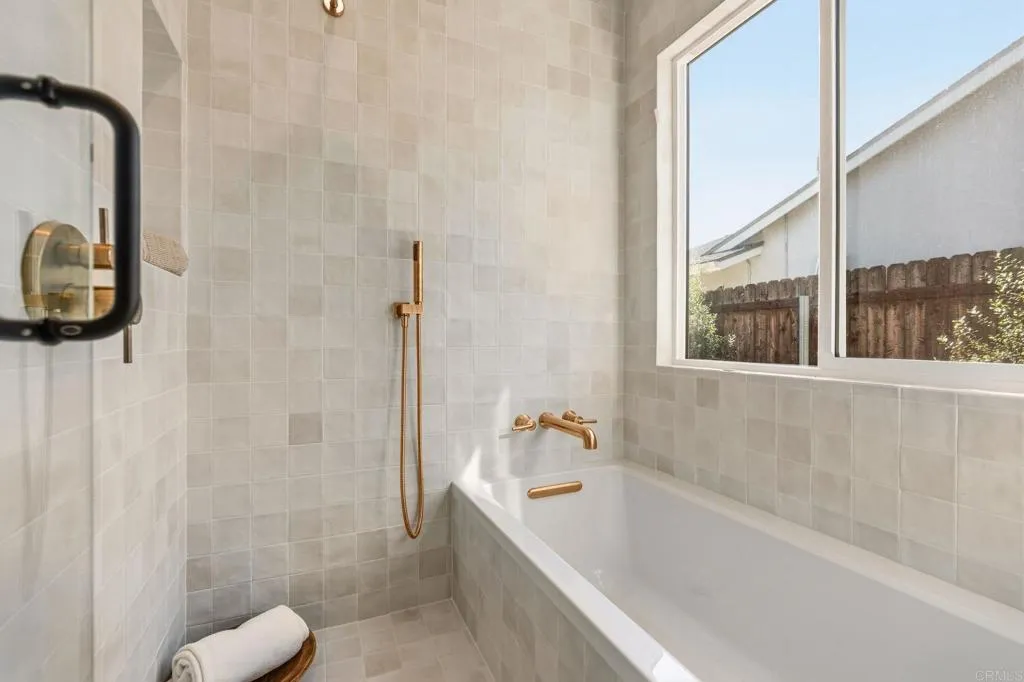 Additional image 34 of 3740 Grecourt Way, Carlsbad, CA 92008