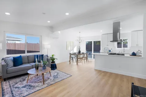 701 Oneonta Avenue, Imperial Beach, CA MLS: PTP2501863