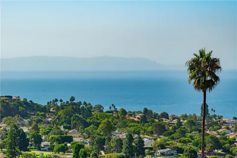 1344 Via Romero, Palos Verdes Estates, CA MLS: PV25088731
