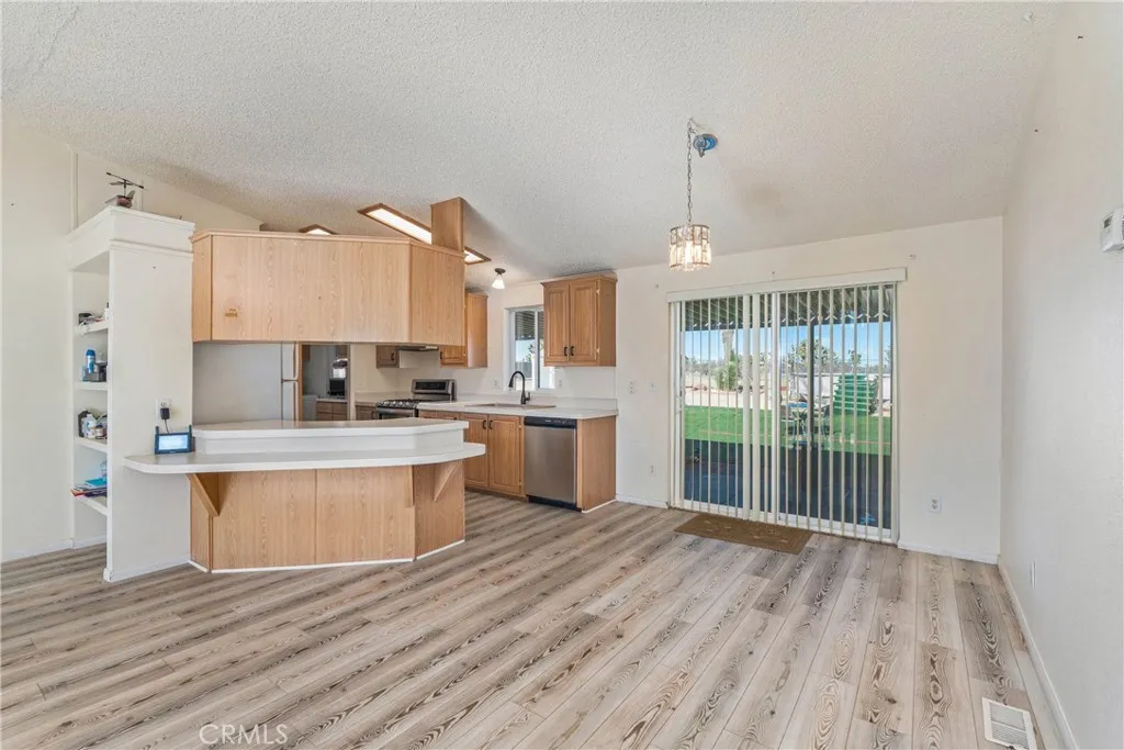 Additional image 17 of 59260 Sunflower Dr, Yucca Valley, CA 92284