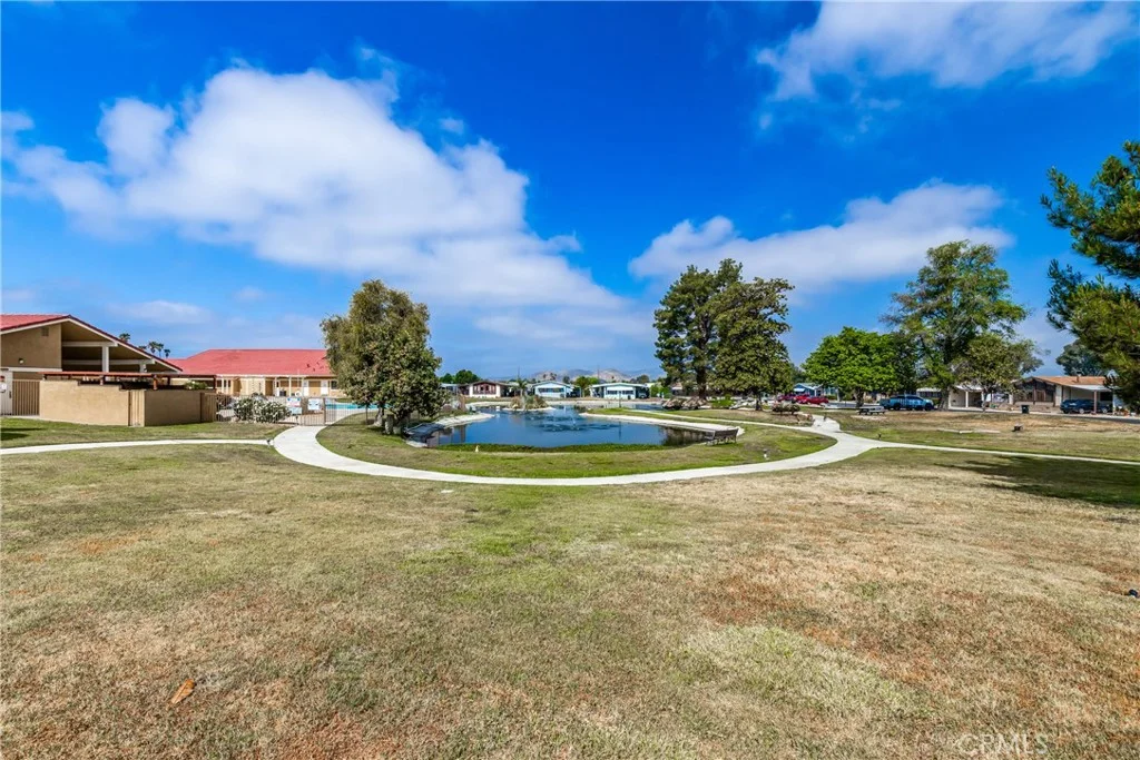 1300 W Menlo Avenue Unit 170, Hemet, CA 92543