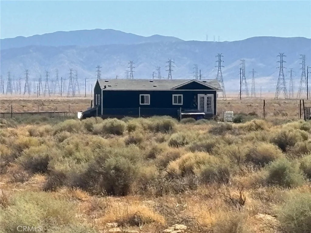 115 Street, Lancaster, CA 93536