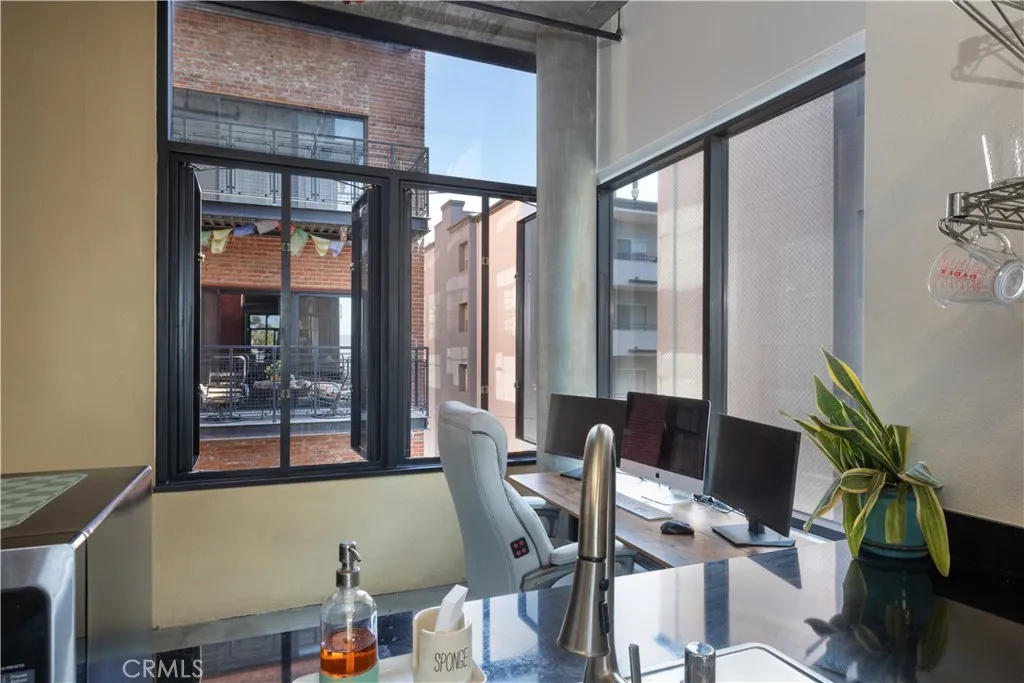 Additional image 70 of 835 Locust Avenue Unit 419, Long Beach, CA 90813
