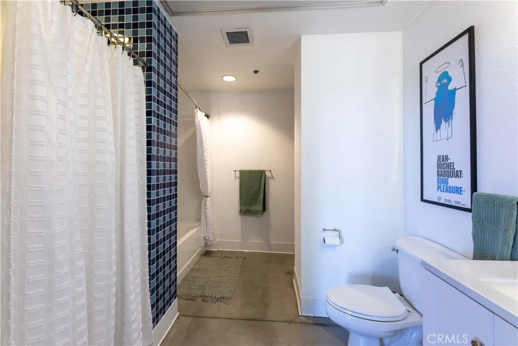 Additional image 88 of 835 Locust Avenue Unit 419, Long Beach, CA 90813