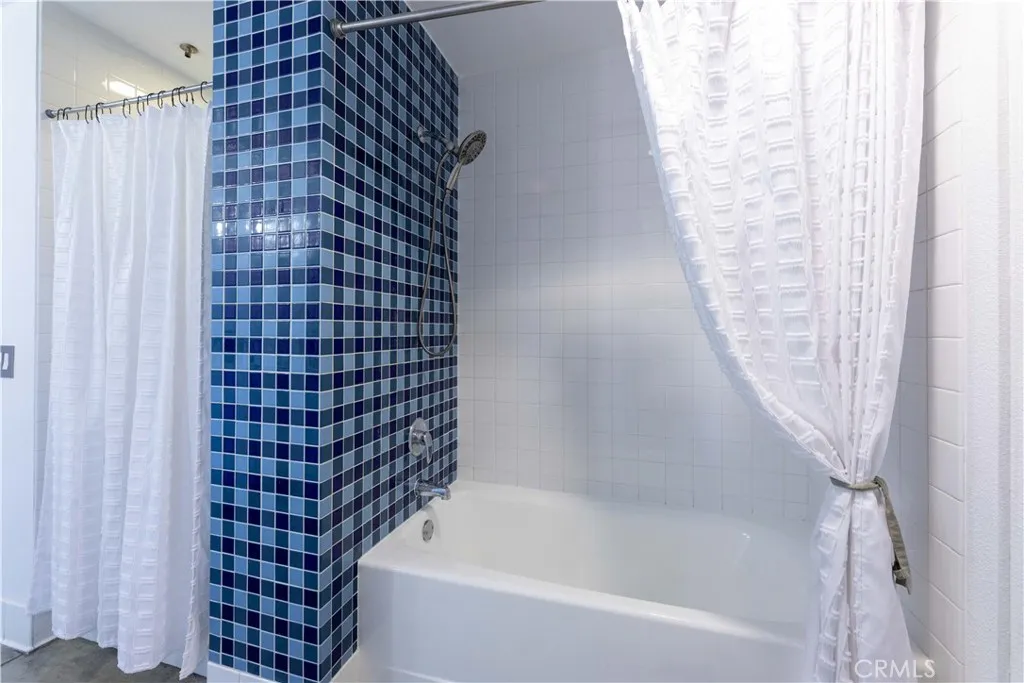 Additional image 90 of 835 Locust Avenue Unit 419, Long Beach, CA 90813