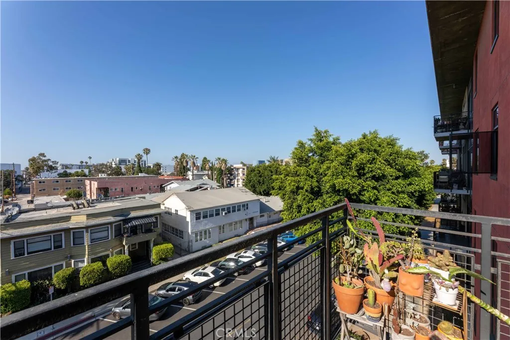 Additional image 77 of 835 Locust Avenue Unit 419, Long Beach, CA 90813