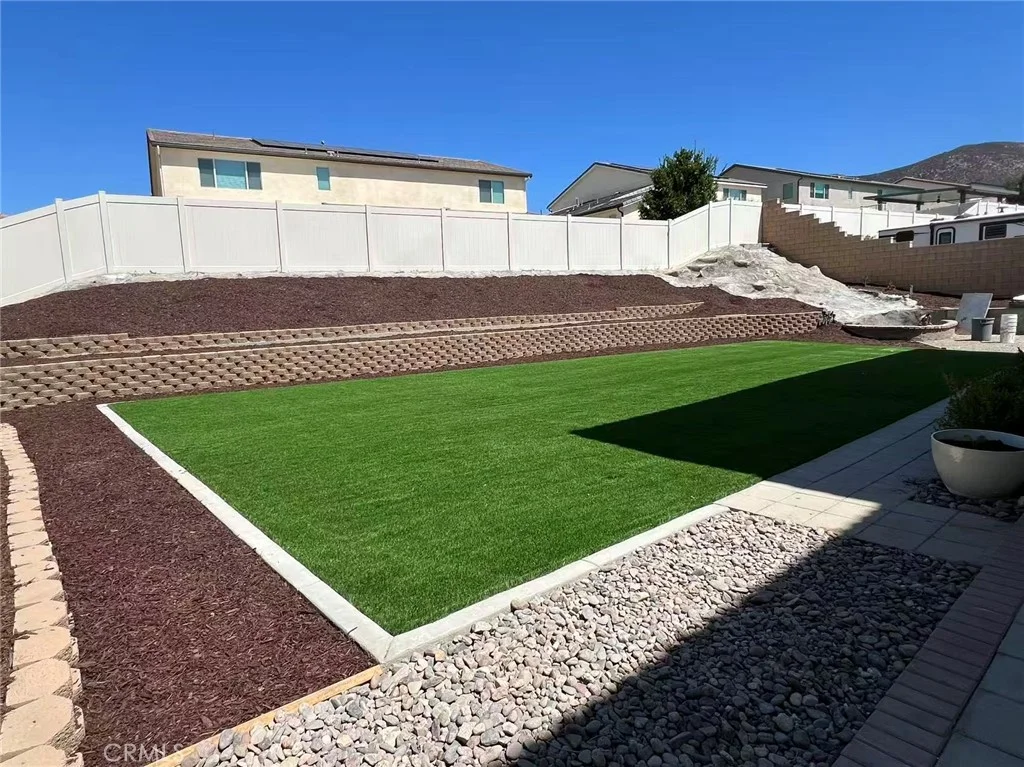 33056 saint emilion Ct, Winchester, CA 92596