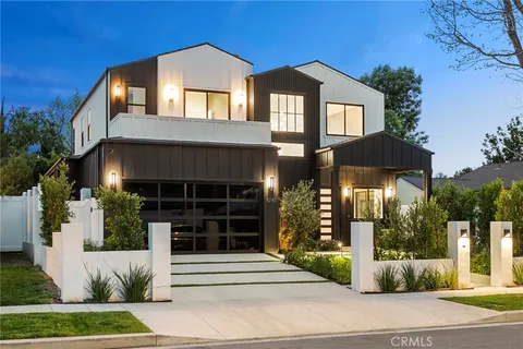 5741 Newcastle Avenue, Encino, CA MLS: SR25070682