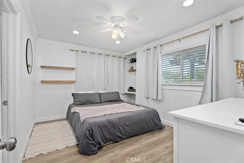 Additional image 28 of 195 Broadway, Costa Mesa, CA 92627