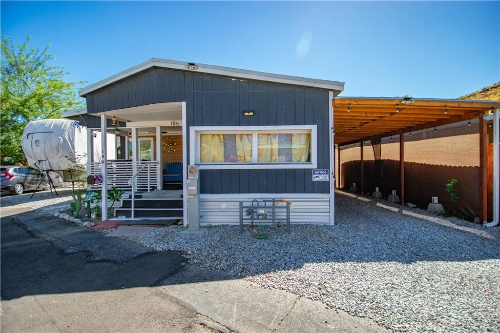 186 Vega, Palm Springs, CA 92264