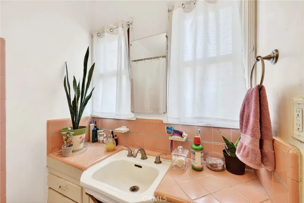 Additional image 21 of 2211 Amherst Ave, Los Angeles, CA 90064