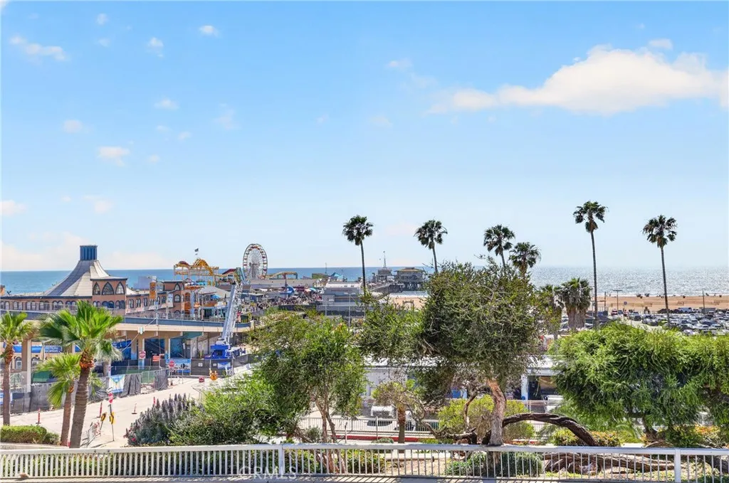 Additional image 80 of 2211 Amherst Ave, Los Angeles, CA 90064