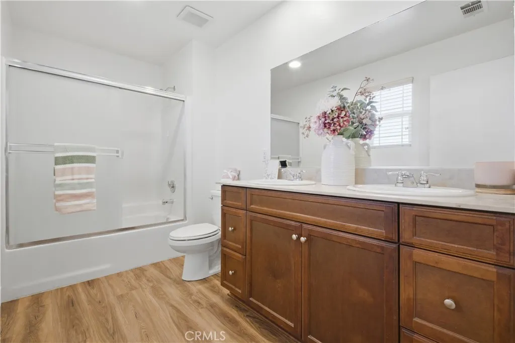 Additional image 58 of 44640 Driftwood St, Lancaster, CA 93535