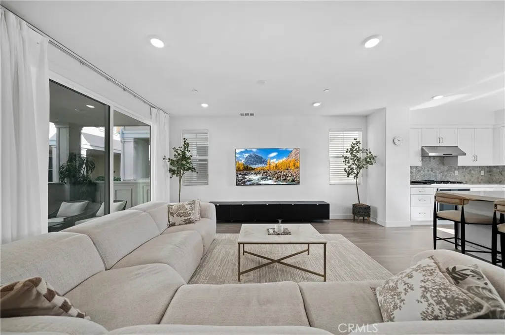 Additional image 56 of 1090 North Anaheim Boulevard Unit 1, Anaheim, CA 92801