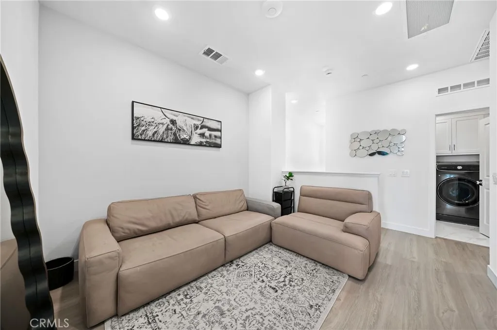 Additional image 72 of 1090 North Anaheim Boulevard Unit 1, Anaheim, CA 92801