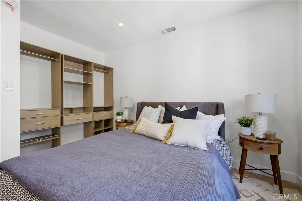 Additional image 61 of 6845 Aura Avenue, Reseda, CA 91335