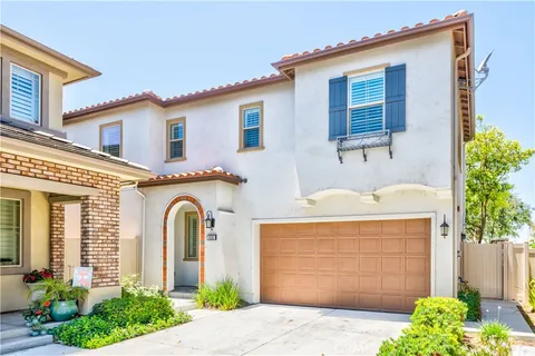 6025 Grace Street, Chino, CA MLS: OC25058528