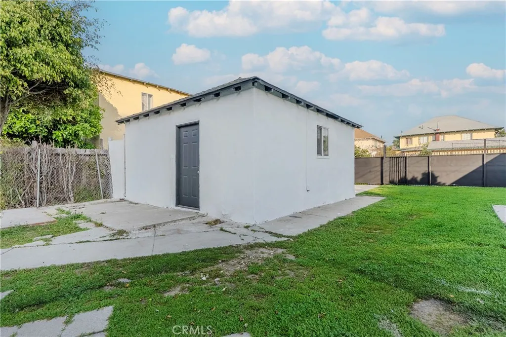Additional image 32 of 2916 Halldale, Los Angeles, CA 90018