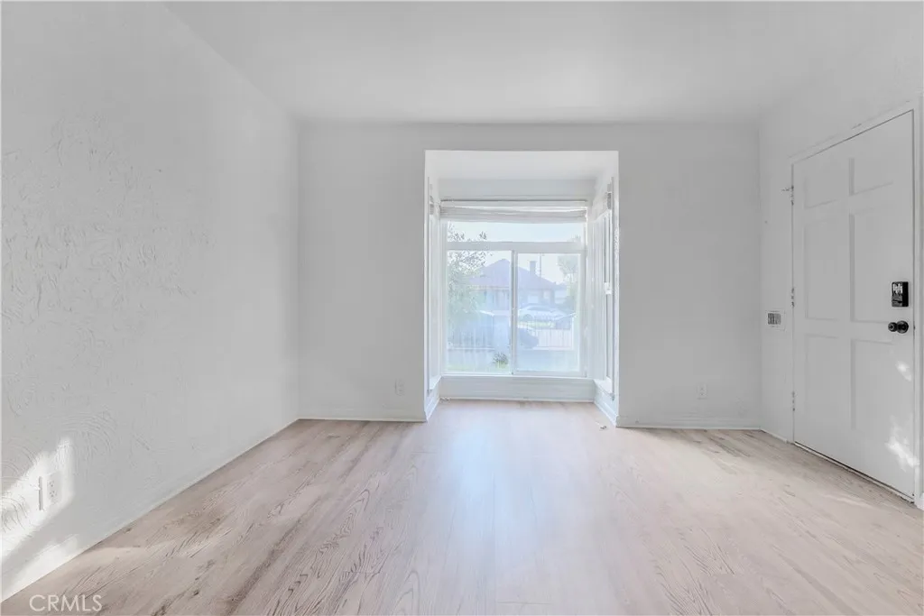 Additional image 55 of 2916 Halldale, Los Angeles, CA 90018