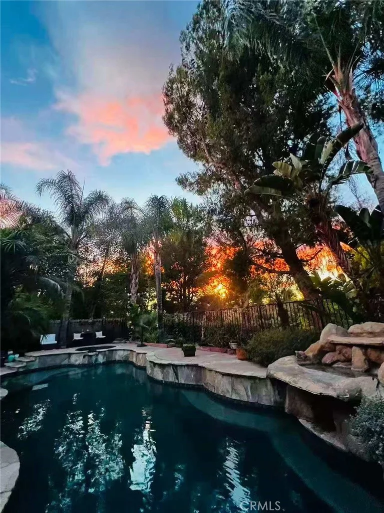 43271 Brookway Dr, Temecula, CA 92592