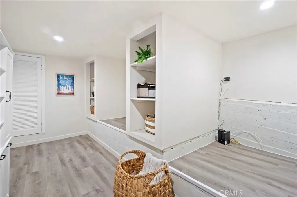 Additional image 103 of 7010 Loyal Trail, Los Angeles, CA 90068