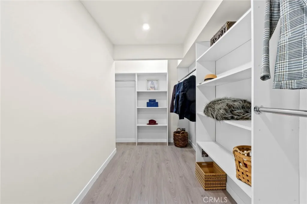 Additional image 92 of 7010 Loyal Trail, Los Angeles, CA 90068