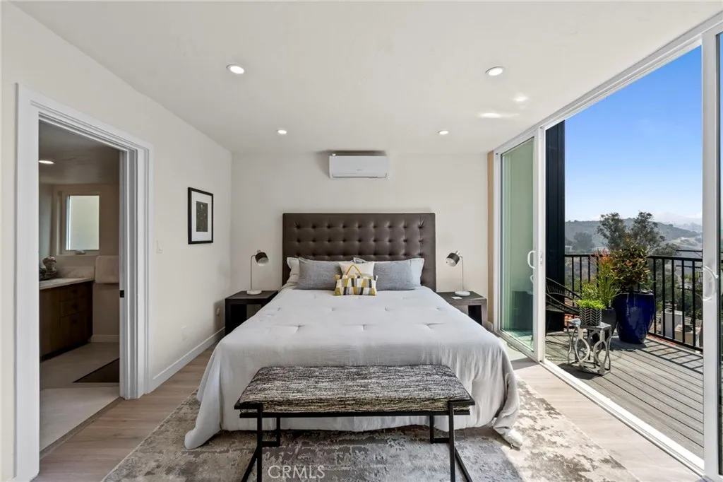 Additional image 95 of 7010 Loyal Trail, Los Angeles, CA 90068