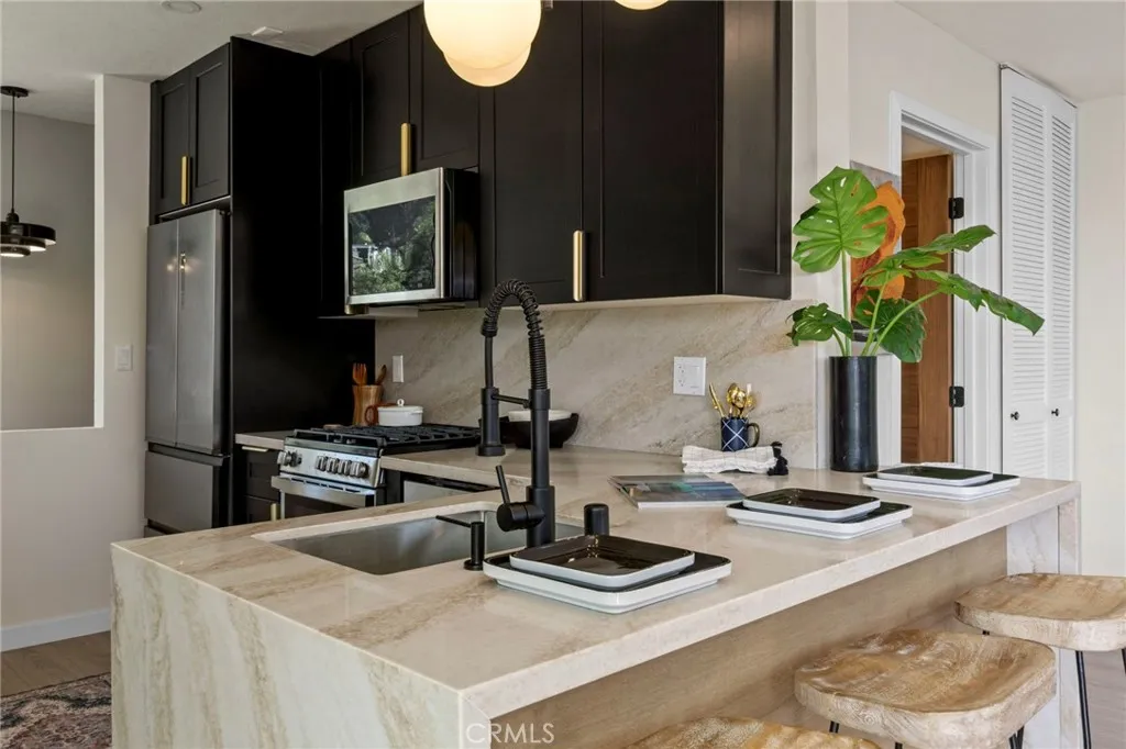 Additional image 77 of 7010 Loyal Trail, Los Angeles, CA 90068