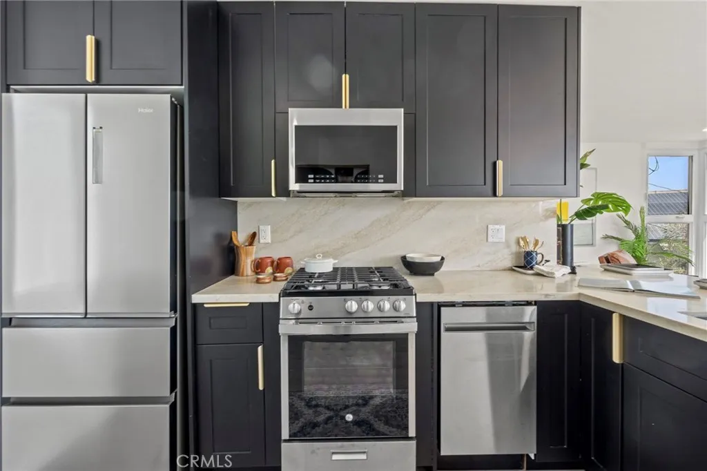 Additional image 20 of 7010 Loyal Trail, Los Angeles, CA 90068