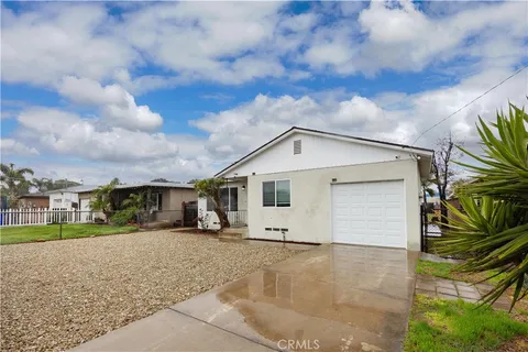 1222 11th Street, Imperial Beach, CA MLS: SW25056903