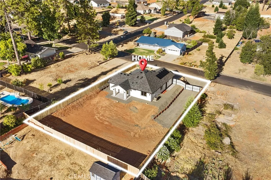 5865 Yorkshire Dr, Paradise, CA 95969