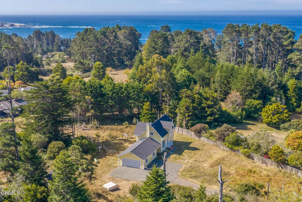 45115 Fern Drive, Mendocino, CA 95460