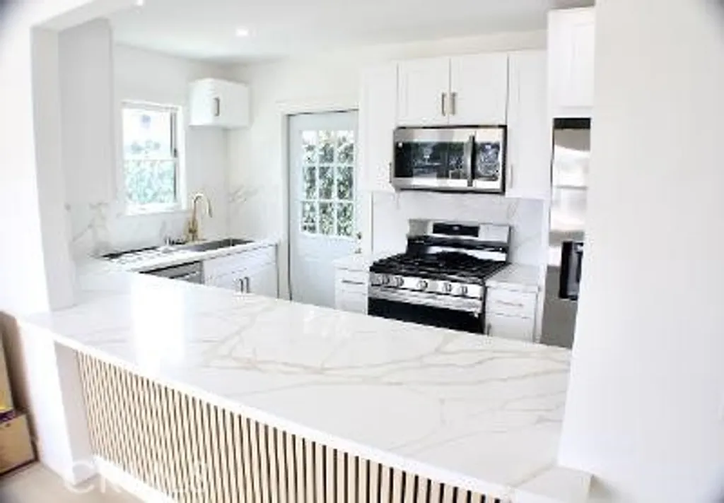 Additional image 5 of 1205 Cole, Los Angeles, CA 90038