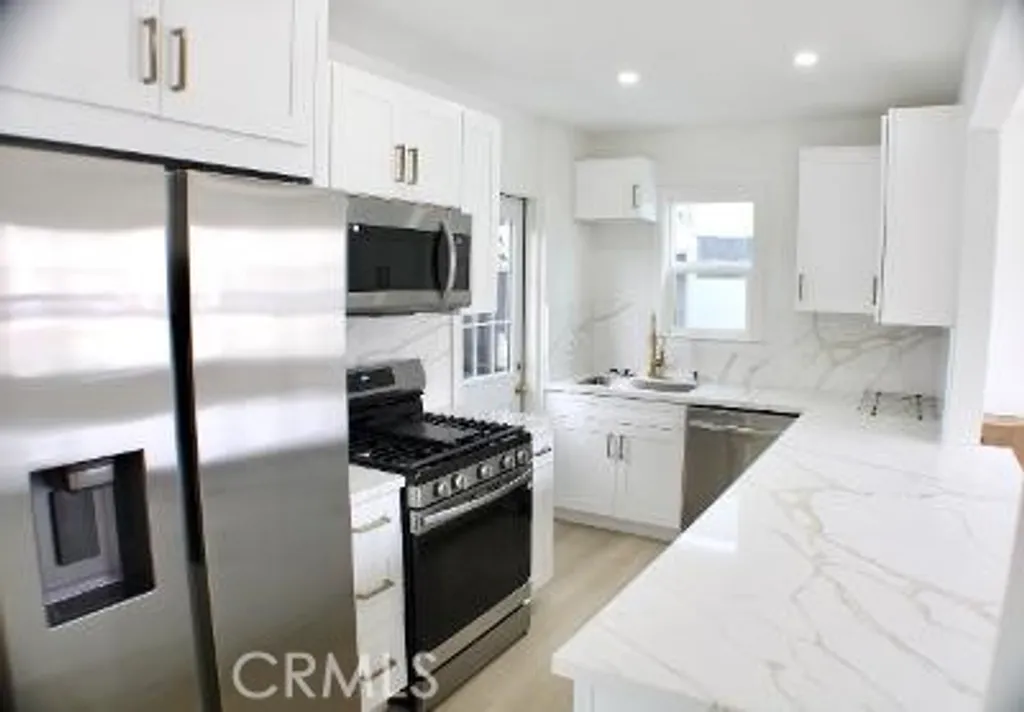 Additional image 3 of 1205 Cole, Los Angeles, CA 90038