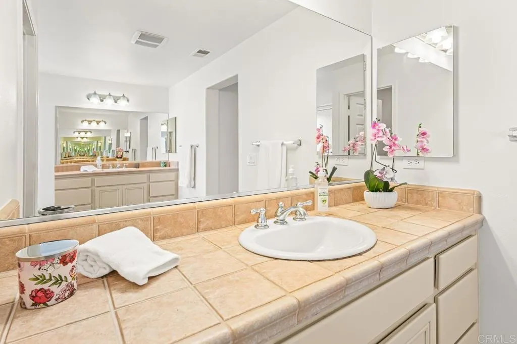 Additional image 69 of 463 Cornwall Glen, Escondido, CA 92025