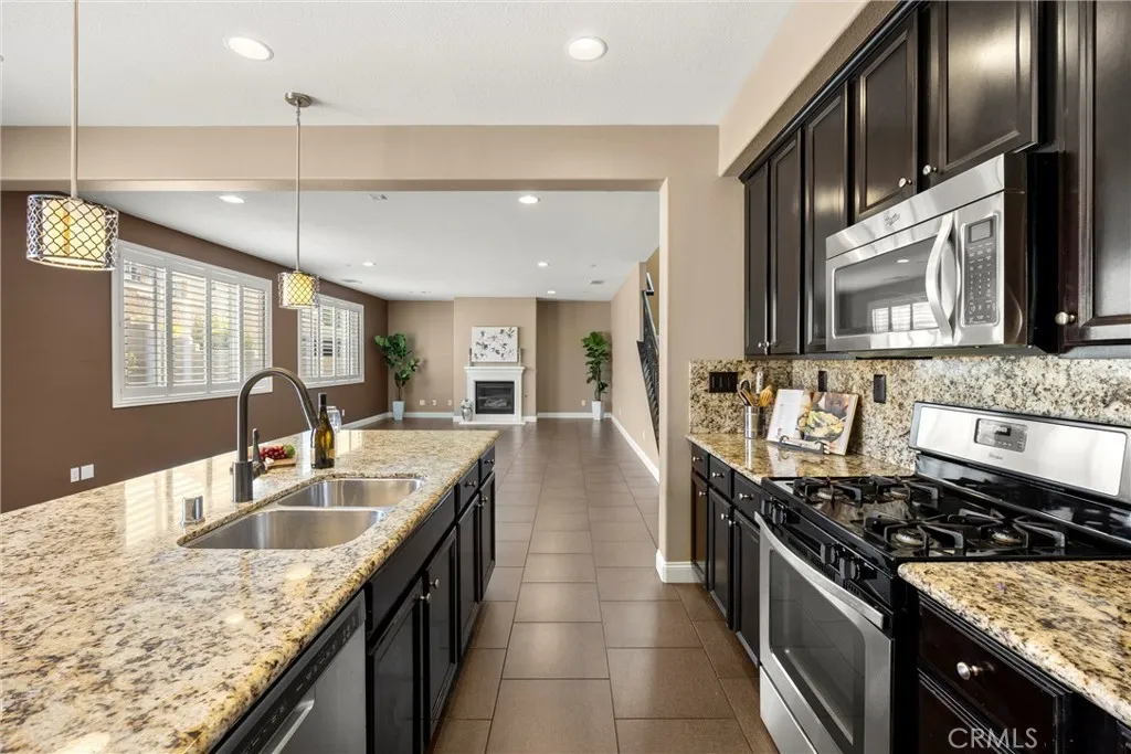 Additional image 19 of 15996 Cascade Dr, Fontana, CA 92336
