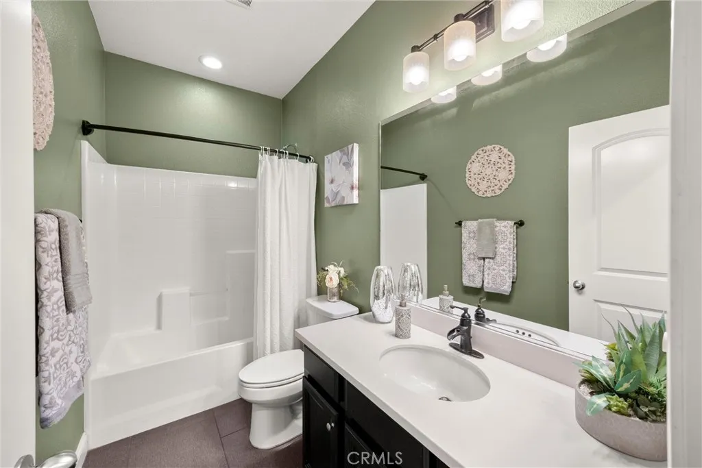 Additional image 76 of 15996 Cascade Dr, Fontana, CA 92336
