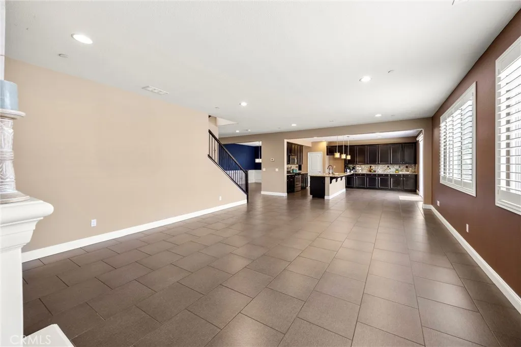 Additional image 95 of 15996 Cascade Dr, Fontana, CA 92336