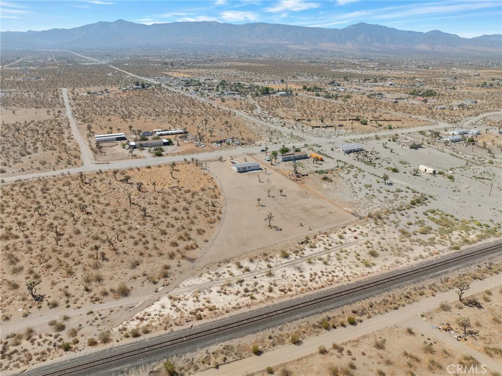 2350 Olivera, Pinon Hills, CA 92372
