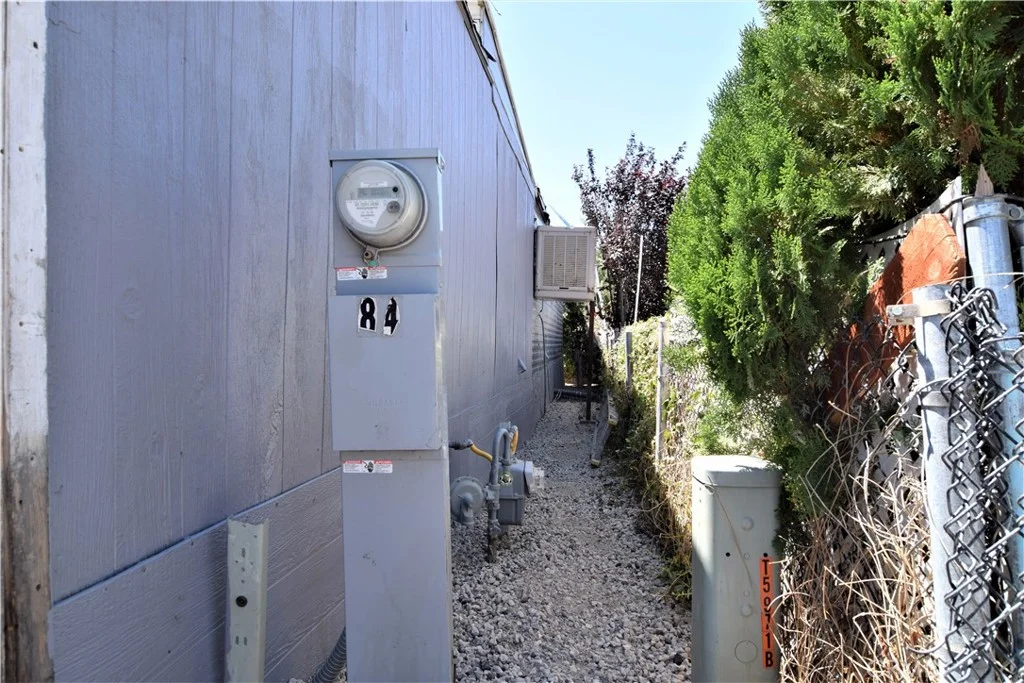 2059 E Avenue I Unit 84, Lancaster, CA 93535