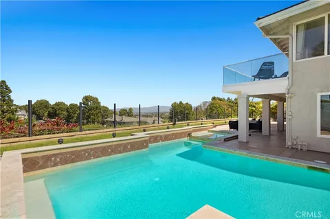 66 Drakes Bay Drive, Corona Del Mar, CA MLS: NP25083397