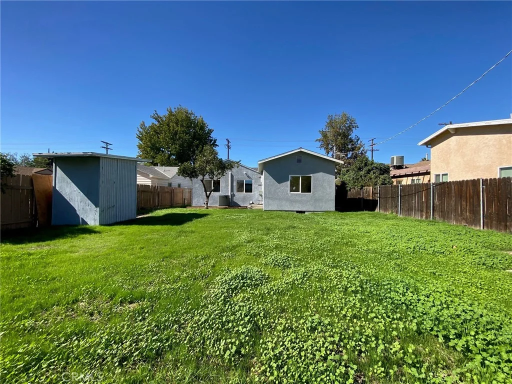 7512 Balboa Boulevard, Van Nuys, CA 91406