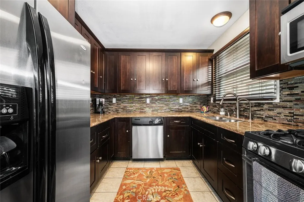 Additional image 14 of 1334 E 1st St Unit 1, Long Beach, CA 90802